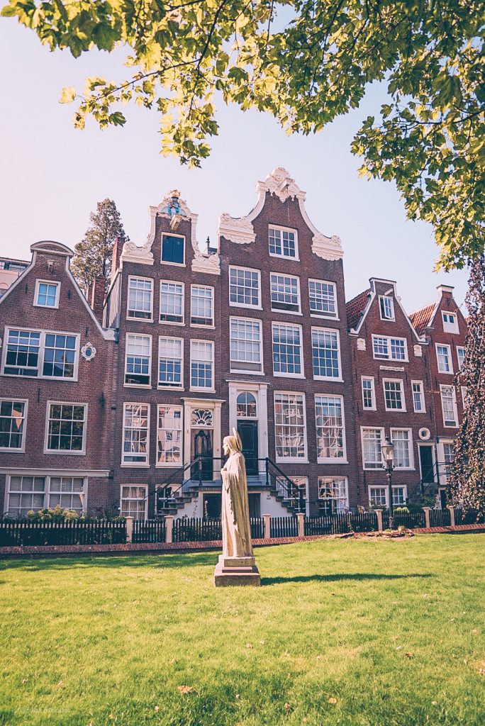 Begijnhof in Amsterdam