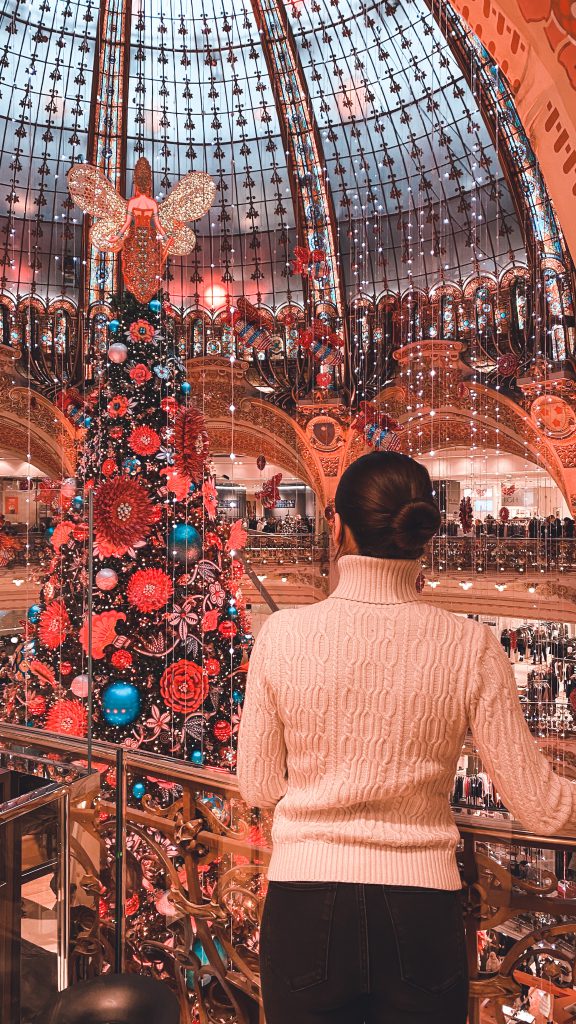 Christmas journey in Paris - the best photo spots