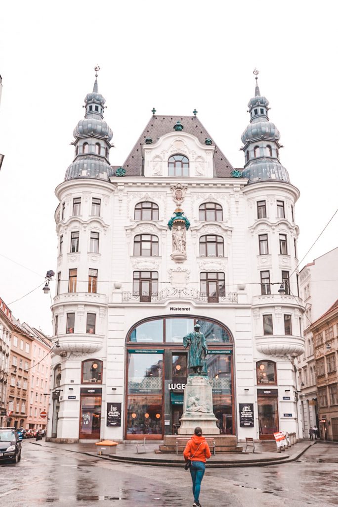 Wüstenrot in Vienna | Best Photo spots in Vienna