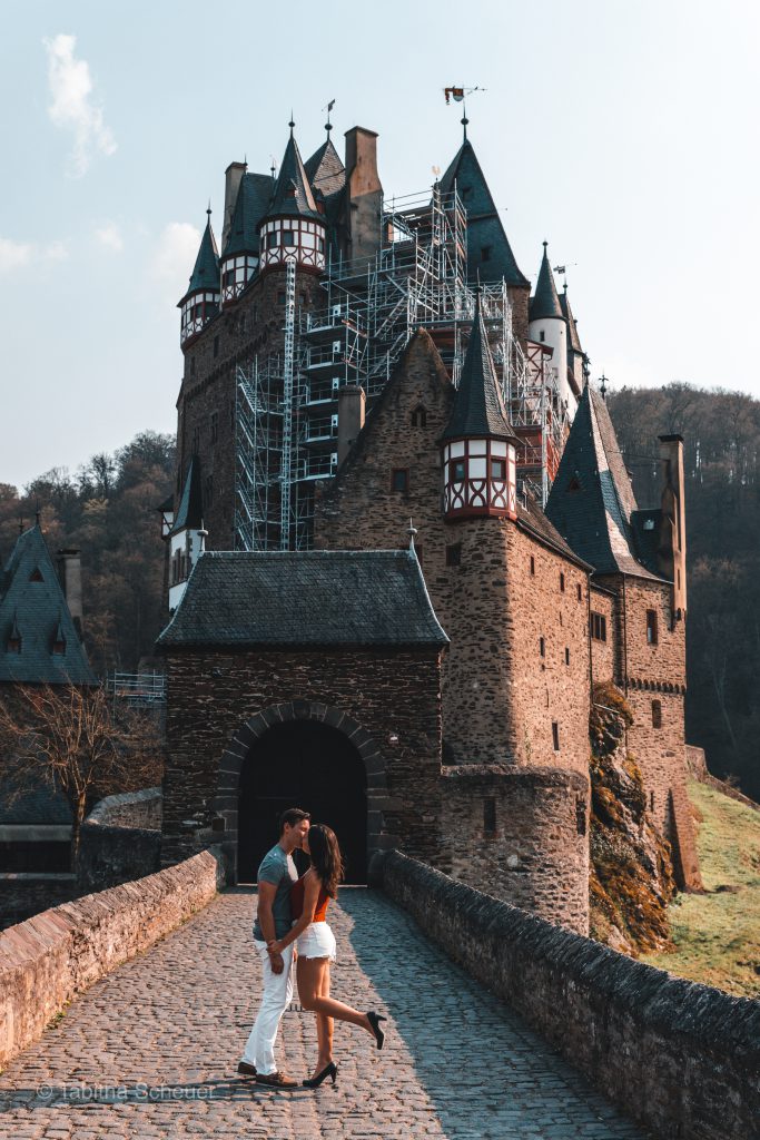 Eltz Castle in Germany | Travel Germany | Is Germany safe | German Travel | German Couple | Burg Eltz | Eltz Castle