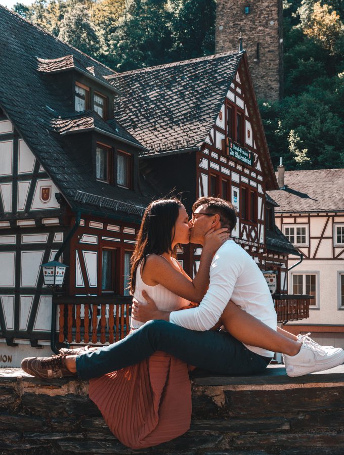 Travel Couple in Bacharach Germany | Guide to Bacharach